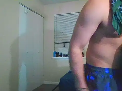 yovngBabyG4 online show from December 28, 2024, 2:43 am