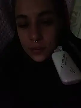 Hellen dumont online show from November 23, 2025, 2:21 am