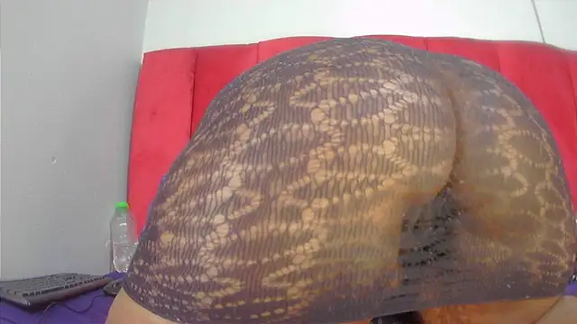 assqueenxx online show from January 11, 2026, 1:18 pm