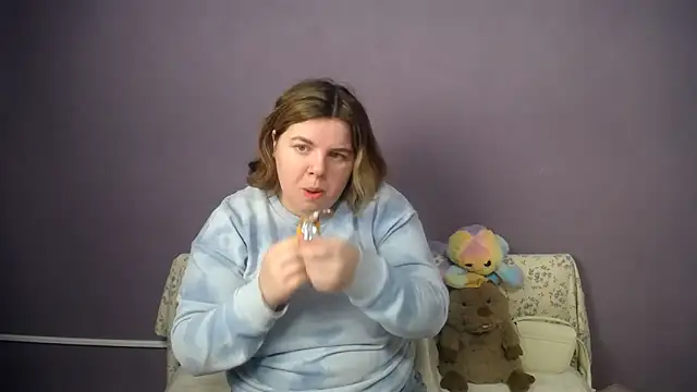 so shy online show from March 16, 2026, 7:12 am