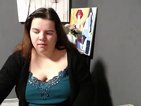 so shy online show from February 21, 2025, 10:28 am