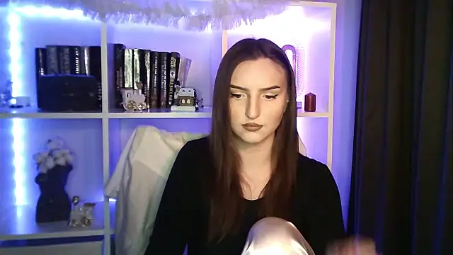 X Alisa online show from January 8, 2026, 7:20 pm