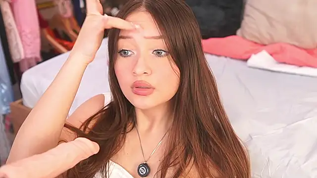 katlyn martins online show from September 27, 2025, 6:36 pm