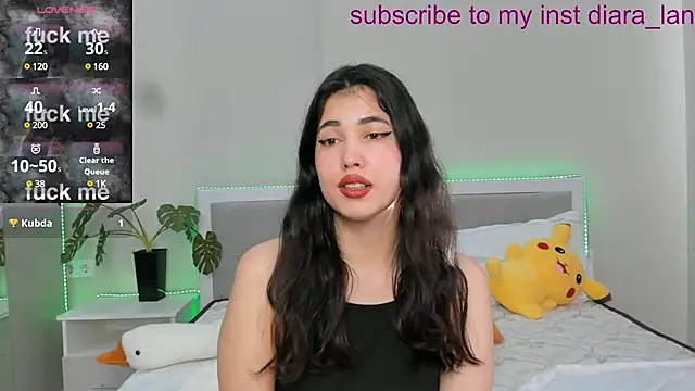 Snapshot of hoa_lan chatting on March 23, 2025, 6:05 am hoa lan online show from March 23, 2025, 6:05 am