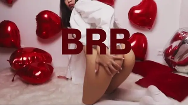 Snapshot of hoa_lan chatting on October 22, 2025, 1:49 am hoa lan online show from October 22, 2025, 1:49 am