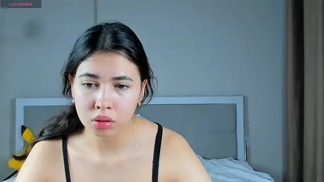 Snapshot of hoa_lan chatting on March 2, 2025, 3:13 am hoa lan online show from March 2, 2025, 3:13 am