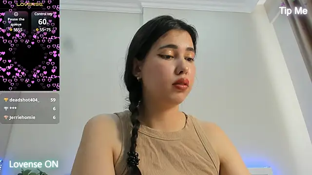 Snapshot of hoa_lan chatting on March 5, 2025, 6:12 am hoa lan online show from March 5, 2025, 6:12 am