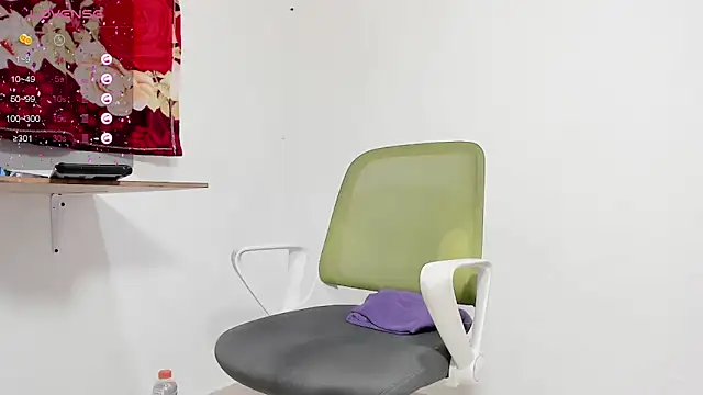 Snapshot of maik__alen chatting on October 11, 2025, 11:39 pm maik  alen online show from October 11, 2025, 11:39 pm