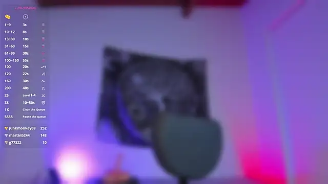 Snapshot of AramJoness chatting on March 12, 2025, 10:26 am AramJoness online show from March 12, 2025, 10:26 am