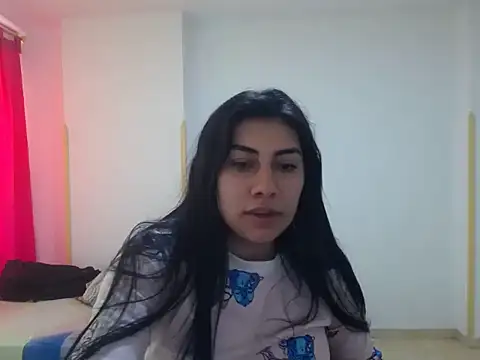  katerin love1 online show from December 14, 2025, 4:23 pm