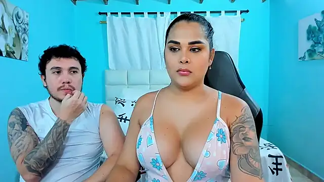 xxx sweet couple  online show from June 26, 2026, 12:16 am