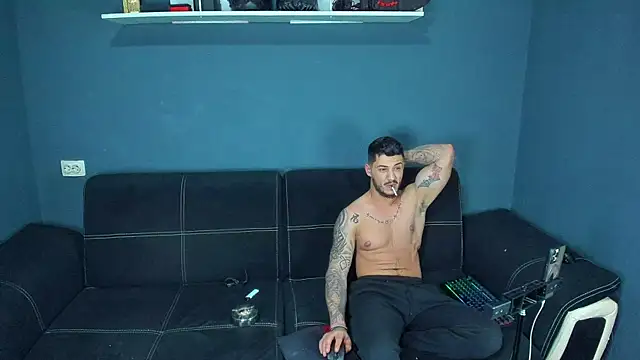 chrismaster12 online show from February 23, 2025, 1:13 am