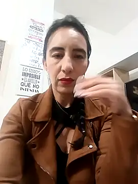 christine-x online show from January 25, 2025, 10:18 pm