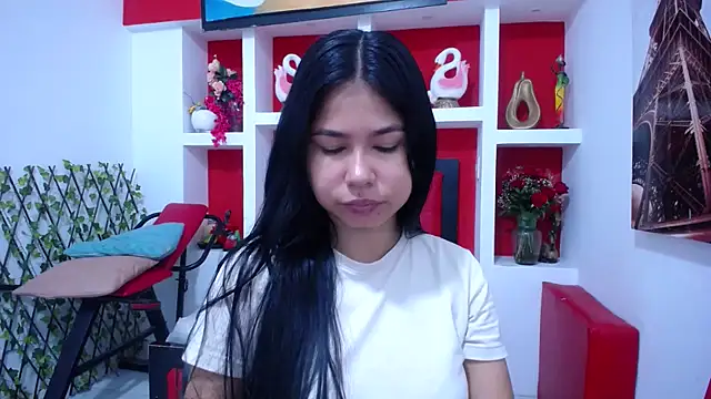 Letty Plugxo online show from January 17, 2026, 1:37 pm