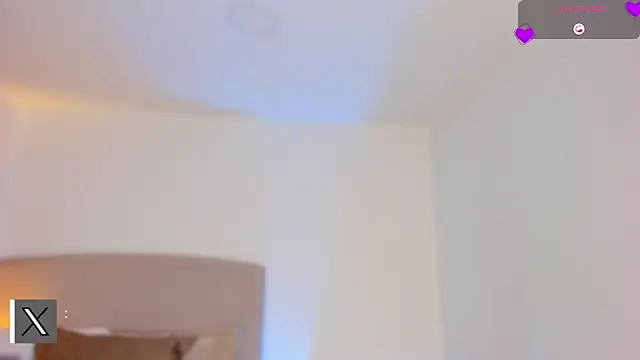 Snapshot of Ammy_xx chatting on October 10, 2025, 7:36 pm Ammy xx online show from October 10, 2025, 7:36 pm