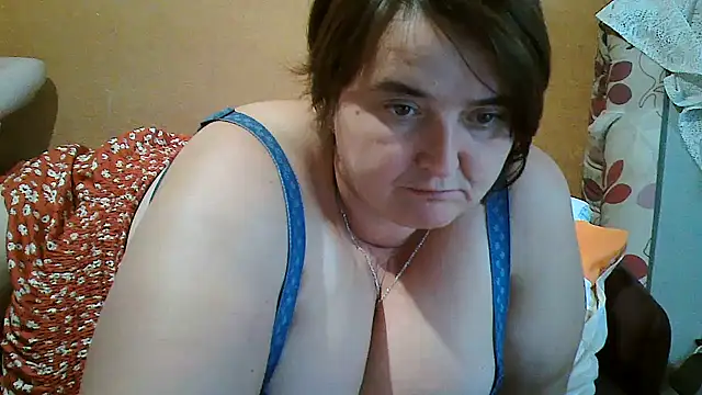 Snapshot of Liluboobs chatting on October 2, 2025, 6:28 am Liluboobs online show from October 2, 2025, 6:28 am