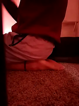 lRainbowBoy online show from April 18, 2026, 7:29 pm