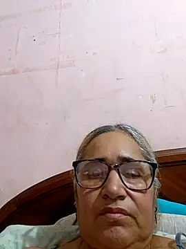 Snapshot of _candi chatting on October 15, 2025, 1:26 am  candi online show from October 15, 2025, 1:26 am