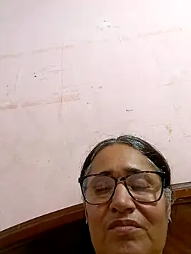  candi online show from February 25, 2025, 10:20 pm