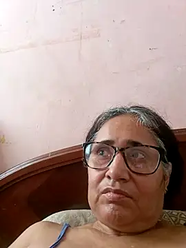  candi online show from March 20, 2025, 4:31 pm