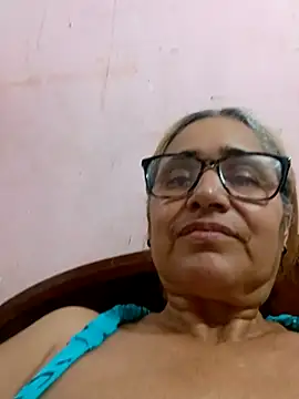 Snapshot of _candi chatting on September 25, 2025, 11:38 am  candi online show from September 25, 2025, 11:38 am