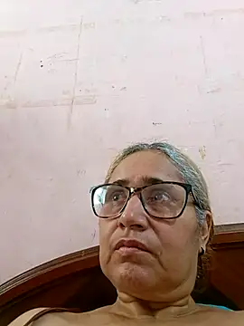 Snapshot of _candi chatting on September 20, 2025, 2:11 pm  candi online show from September 20, 2025, 2:11 pm