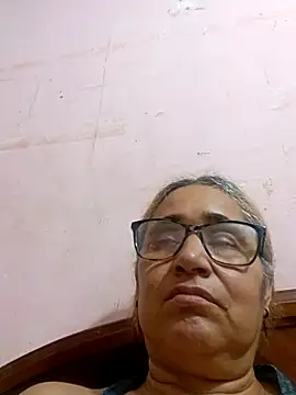 Snapshot of _candi chatting on October 26, 2025, 1:28 am  candi online show from October 26, 2025, 1:28 am