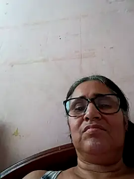  candi online show from February 23, 2025, 9:59 pm