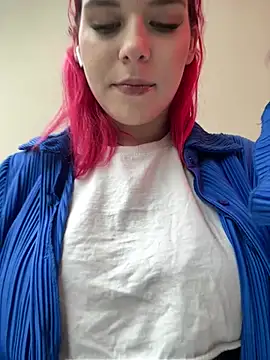 RiriRoseey online show from February 18, 2025, 11:33 am