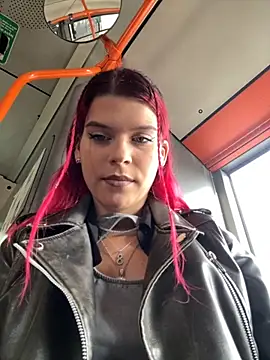 Snapshot of RiriRoseey chatting on October 1, 2025, 6:51 am RiriRoseey online show from October 1, 2025, 6:51 am