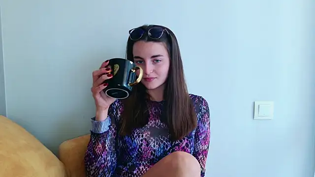 Snapshot of Miss_Arwen chatting on June 29, 2026, 10:15 am Miss Arwen online show from June 29, 2026, 10:15 am