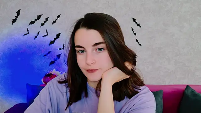 Snapshot of Miss_Arwen chatting on October 21, 2025, 4:34 am Miss Arwen online show from October 21, 2025, 4:34 am