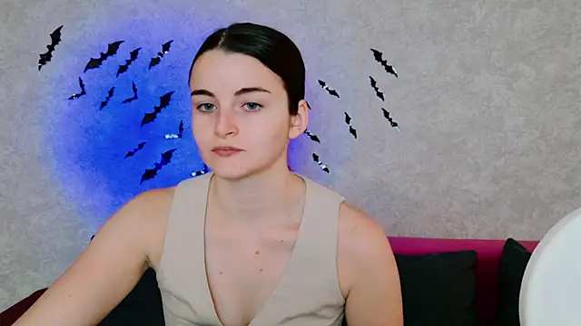 Snapshot of Miss_Arwen chatting on October 17, 2025, 4:38 am Miss Arwen online show from October 17, 2025, 4:38 am