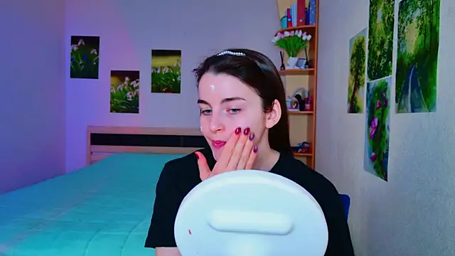 Snapshot of Miss_Arwen chatting on March 19, 2025, 3:30 am Miss Arwen online show from March 19, 2025, 3:30 am