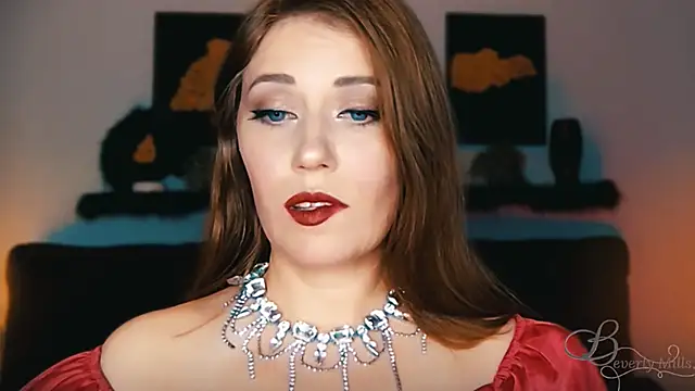 MissBeverlyMills online show from September 12, 2025, 6:29 pm