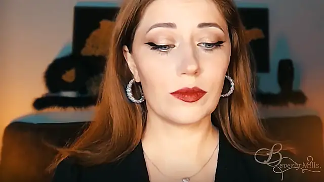 MissBeverlyMills online show from September 17, 2025, 7:05 pm