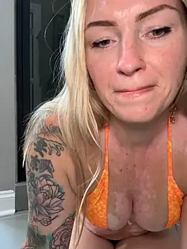 MaggieMayI89 online show from June 27, 2026, 5:41 pm