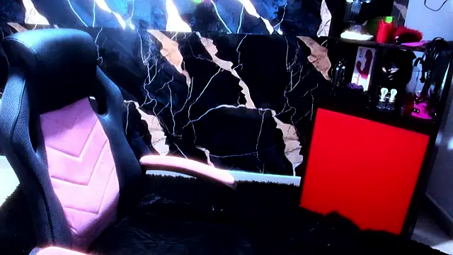 True Bdsm online show from October 13, 2025, 7:48 pm