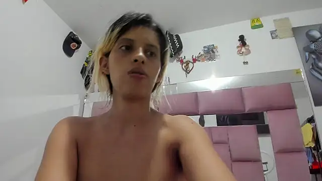 Snapshot of bigcock_iris08 chatting on October 1, 2025, 9:29 pm bigcock iris08 online show from October 1, 2025, 9:29 pm