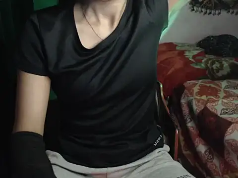 Angel kiyara online show from January 10, 2026, 7:53 pm