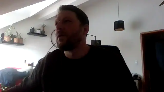 BennyLommy online show from February 16, 2026, 2:27 pm