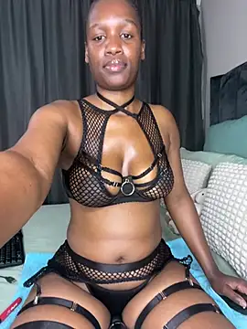 Kinkyy  online show from April 11, 2026, 2:08 am