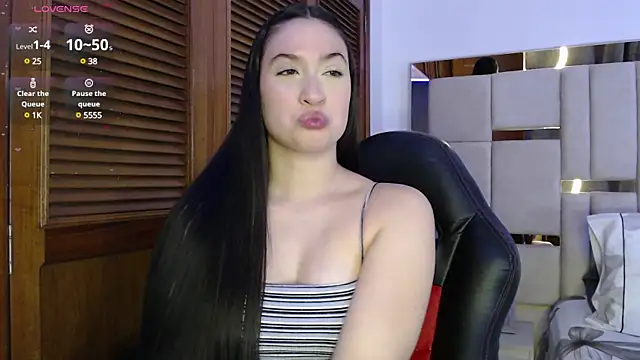 sofiaduque 26 online show from March 9, 2025, 8:31 pm