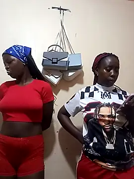 Snapshot of Swit_virgin22 chatting on October 6, 2025, 5:41 am Swit virgin22 online show from October 6, 2025, 5:41 am