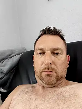 Snapshot of Au_plaisir_des_femmes chatting on July 6, 2026, 12:45 pm Au plaisir des femmes online show from July 6, 2026, 12:45 pm