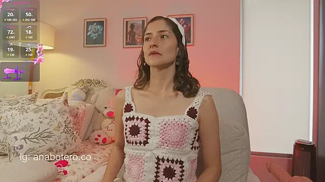 Snapshot of KittyAna chatting on October 29, 2025, 7:35 pm KittyAna online show from October 29, 2025, 7:35 pm