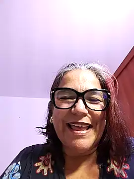 MARIANMILLS   online show from November 16, 2025, 9:41 pm