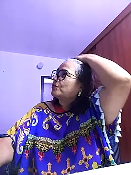 MARIANMILLS   online show from December 14, 2025, 2:18 am