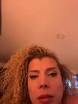 Snapshot of Georgiafox chatting on October 10, 2025, 6:03 am Georgiafox online show from October 10, 2025, 6:03 am