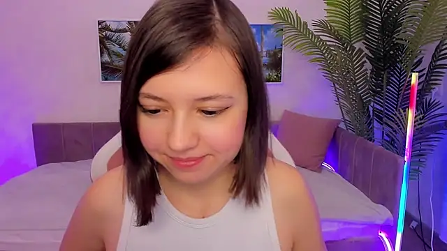 Lina Brownie online show from March 8, 2025, 5:07 am